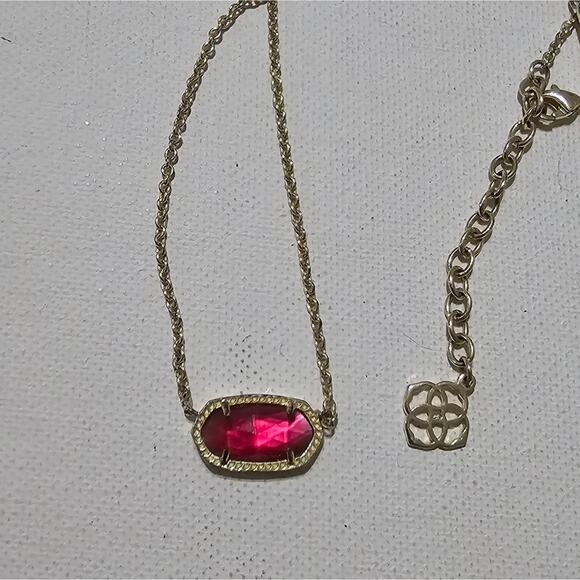 Kendra Scott Rasberry Illusion and Gold Elisa Necklace‎ - Picture 1 of 7